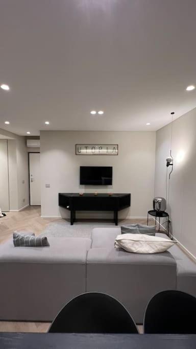 Duca Dei Navigli - Luxury Apartment In Mailand Exterior foto
